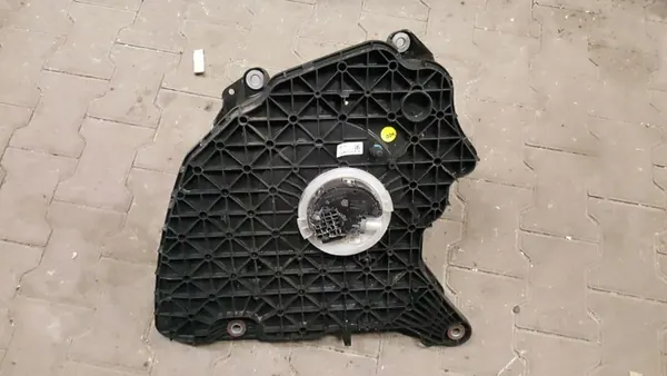 AdBlue-Tank OEM 8W0131878AE für Audi A4 A5 B9 image 2