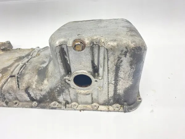 Oljepanna Mercedes W124 E220 E200 M111 1110140802 image 5