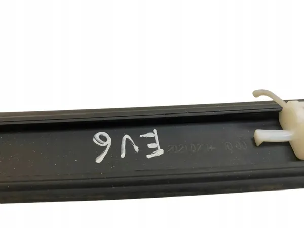 UTO61933 OEM Windschutzscheibenleiste für KIA EV6 2021 image 6