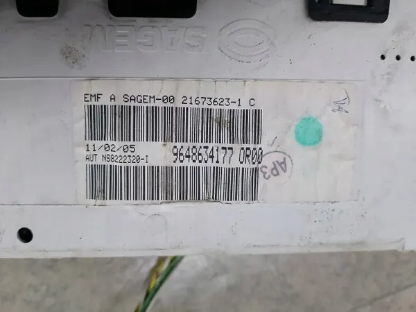 OEM 9648634177 Écran pour Peugeot 807 2.0 16V image 4