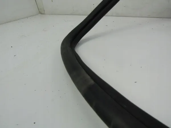 Junta de maletero OEM AK-6-90512 para VW Passat B5 FL image 3