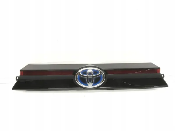 Toyota Yaris Cross 2023 Takakilven valo OEM 768010D760 image 2