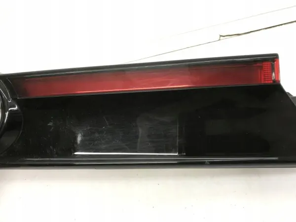 Toyota Yaris Cross 2023 Takakilven valo OEM 768010D760 image 6