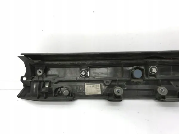 Toyota Yaris Cross 2023 Takakilven valo OEM 768010D760 image 9