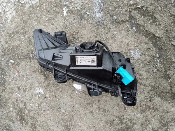 OEM 9836230980 Halógeno LED derecho Peugeot 3008/5008 image 3