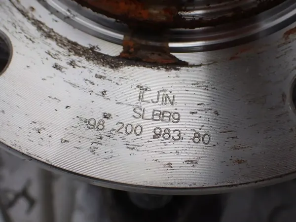 Ensemble de moyeu arrière pour divers modèles - Comme neuf image 8