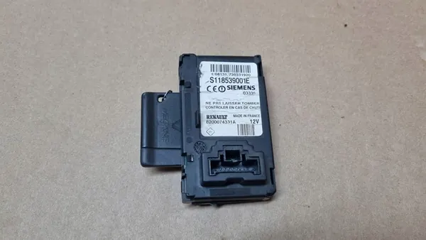 Kaartlezer 8200074331A Renault Megane 2 II image 2