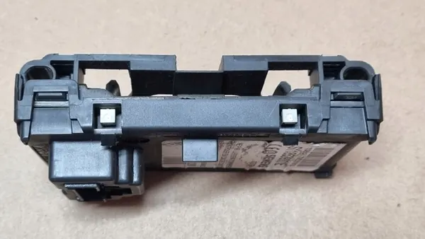 Kaartlezer 8200074331A Renault Megane 2 II image 9