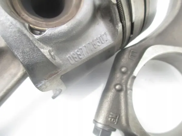 Kit Pistón Biela OEM 29mm para Opel 1.6 CDTI - Usado image 6