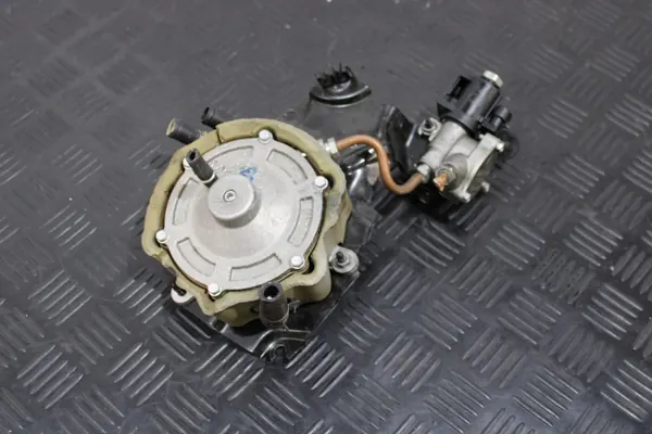 OEM 163103937R LPG-vähennin Renault Captur II 2:lle image 2