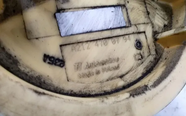 BRANDSTOF POMP MERCEDES W212 10R 3.0CDI A2124700194 image 5