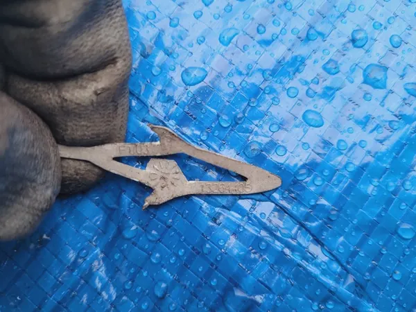 OPEL Astra J Tappo paraurti anteriore Y474 13264405 image 3