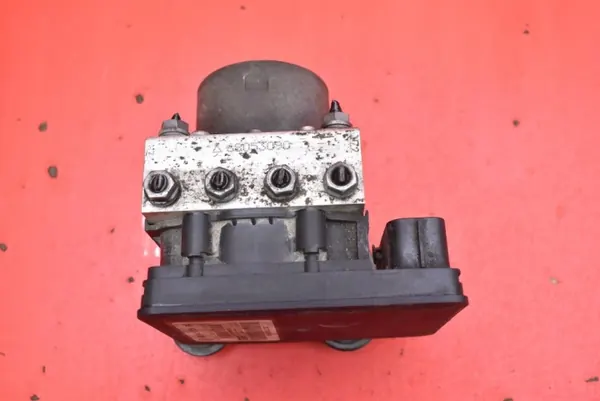 Pompe ABS OEM 6R0614517CH pour Skoda Rapid 1.4 TDI image 6