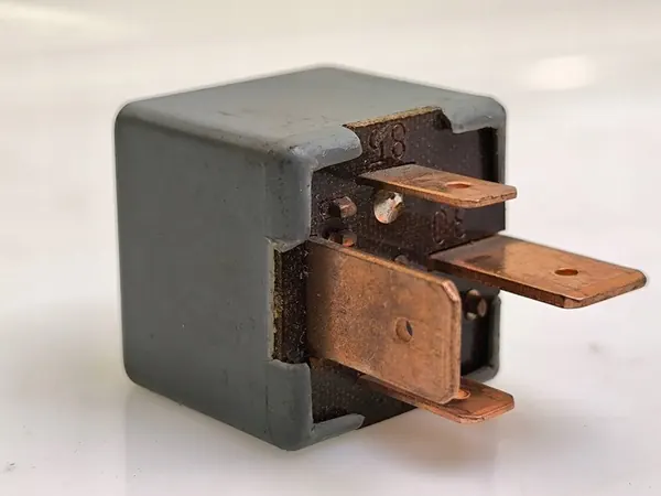 Audi 80 90 S2 B4 1993 Relaat image 2