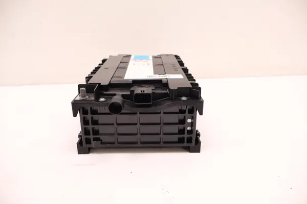Maserati Grecale Akku OEM 670162269, 670173414 image 3