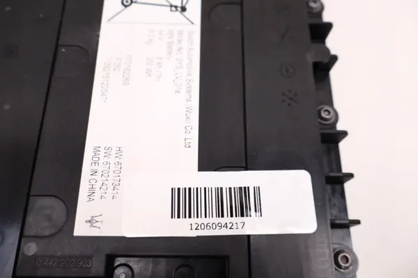 Maserati Grecale Akku OEM 670162269, 670173414 image 9