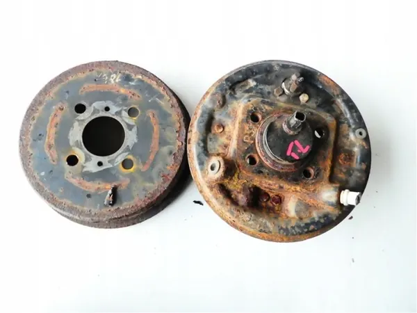 WSAS-SOSISUWSYWY-asaz Achterasnaaf Links Toyota Yaris II image 3