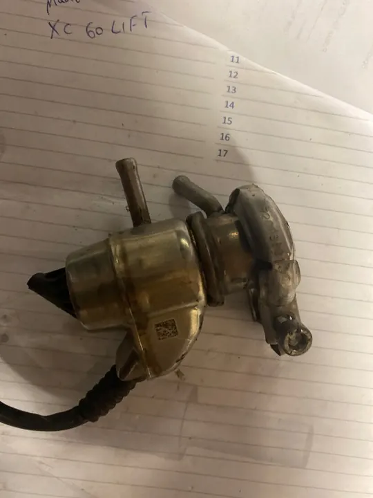 Inyector AdBlue Audi A4 A5 A6 A7 Q5 Q7 image 3