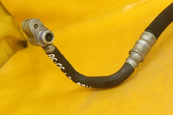 Ilmastointiputki Audi A6 S6 C6 4F0260701C image 3