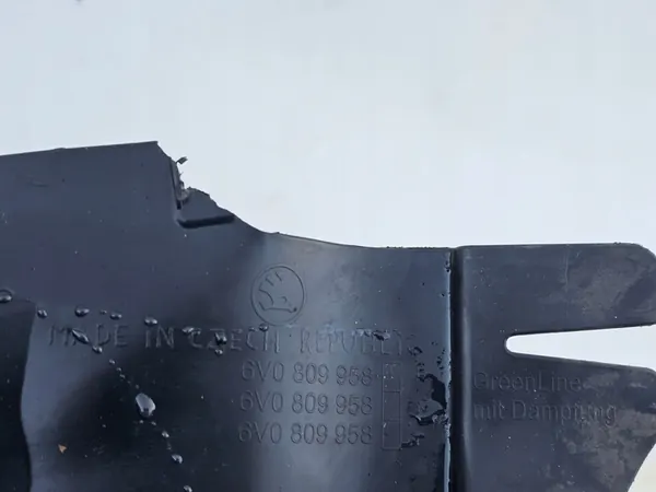 Skoda Fabia III Front Right Wheel Arch 6V0809962 image 9