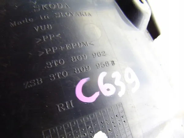 Right Front Wheel Arch Skoda Superb II image 6