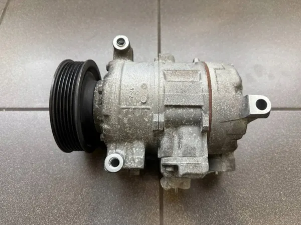 Volkswagen A/C Kompressori 1K0820859J image 2