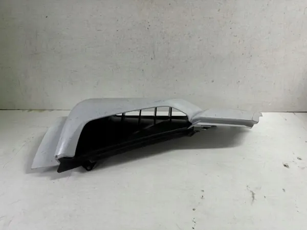 OEM 5801690157 Rechter Eckspoiler für IVECO EUROCARGO image 2