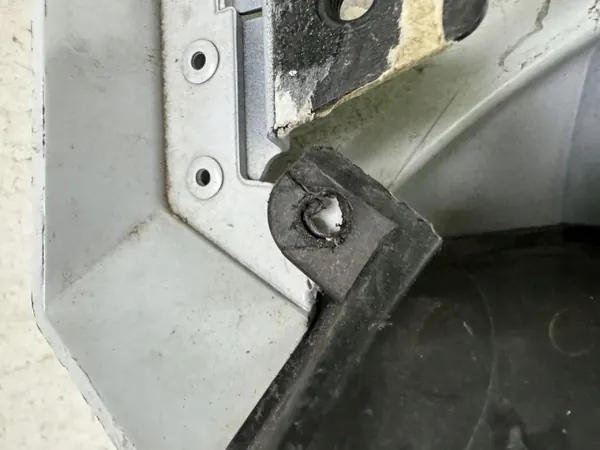 OEM 5801690157 Rechter Eckspoiler für IVECO EUROCARGO image 5