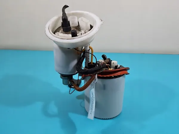 Bomba de Combustível Audi A6 C7 3.0 TFSI Quattro 4G0919051K image 9