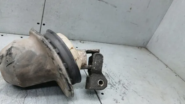 Renault Tvärbalk OEM VOLVOMAR-140486 Begagnad image 3