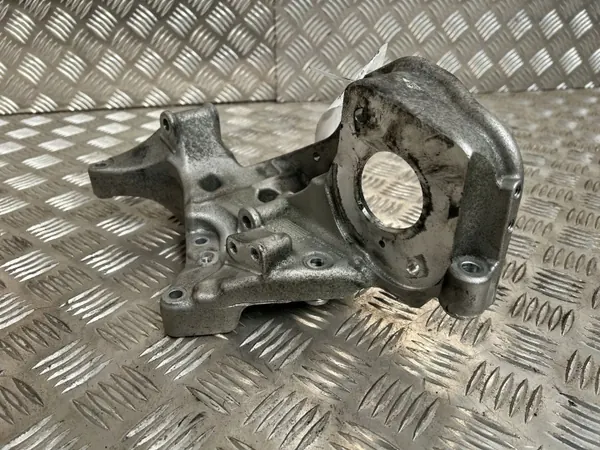 Suporte Bomba Combustível Volvo XC60 2018 OEM 31480996 image 3