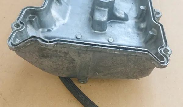 OEM A6280160605 Vasen venttiilikansi Mercedes image 8