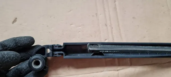 Q7 4M II Rear Wiper Arm 4M0955407A image 6