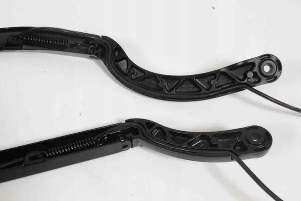 Front Wipers Jaguar XF (X250) 2010 8X2317526D image 4