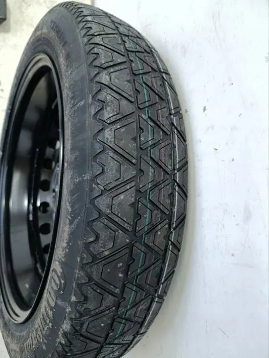 Roue de secours AUDI A8 D2 4H0601027E 3.0L Diesel 2015 image 10