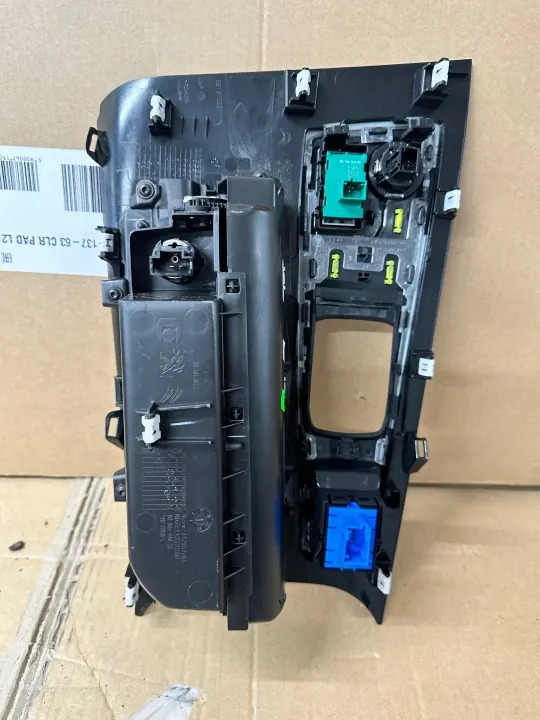 Peugeot 508 II midden tunnel frame paneel 9813703277 image 3