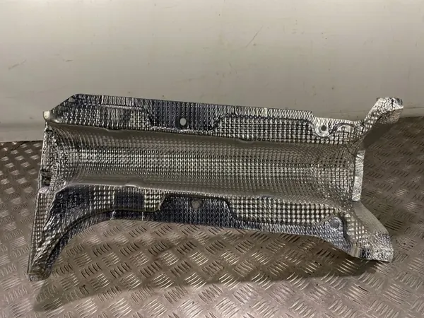 FBZ20606 OEM Bouclier thermique échappement Cupra Formentor image 5