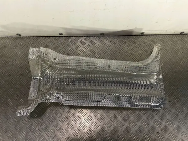 FBZ20606 OEM Bouclier thermique échappement Cupra Formentor image 6