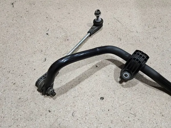 BMW X3 G01 Etu stabilointitanko OEM 6885048 image 4