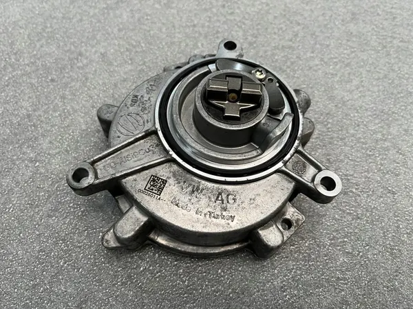 VW Audi Porsche Imupumppu 06M145100K 06M145100L 06M145100H image 2