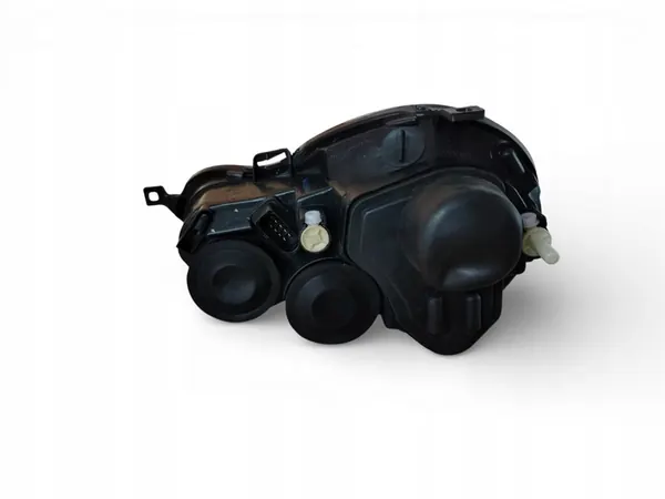 TYC 20-0385-05-2 Farol image 4