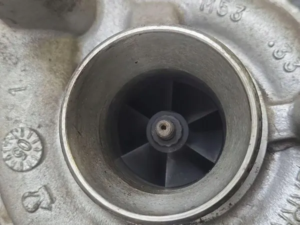Turbo d'occasion OEM 4U3Q6K682BJ pour Citroën C6 image 5
