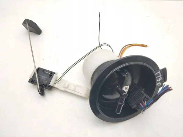 Brandstofpomp Porsche PANAMERA 2015 image 4