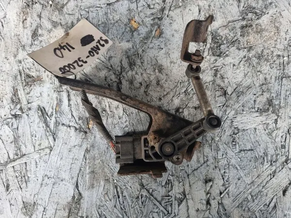 Hyundai I40 Xenon-nivåsensor OEM 92180-3Z000 image 2