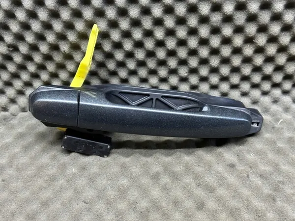 Ytterhandtag Vänster Bak OEM 6920442040 Toyota RAV4 image 2