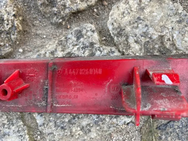 MERCEDES VITO 447 Reflector Rechts Links Achter OEM image 5