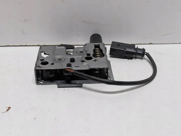 Fecho do capô OEM 2GA823509A - Volkswagen OE image 3
