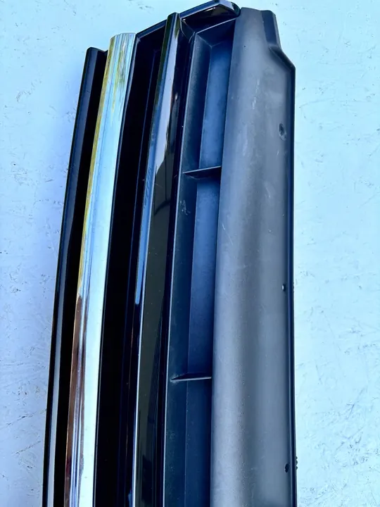 VW GOLF VII 12 Grill 5G0853651M image 2