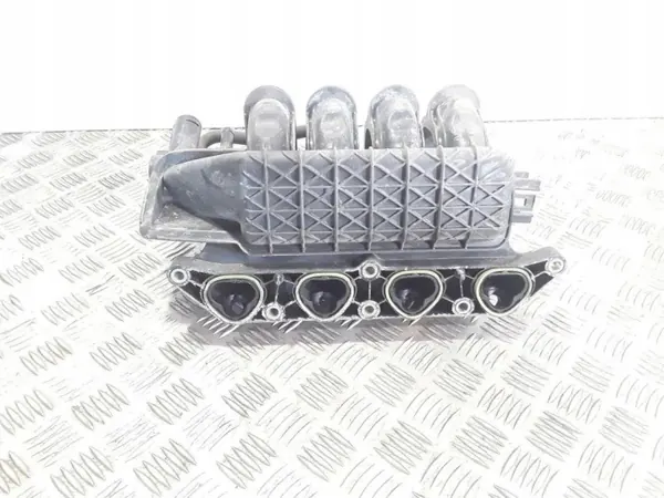 Colector de admisión VW OEM 036129711 Golf Plus 1.4L image 4