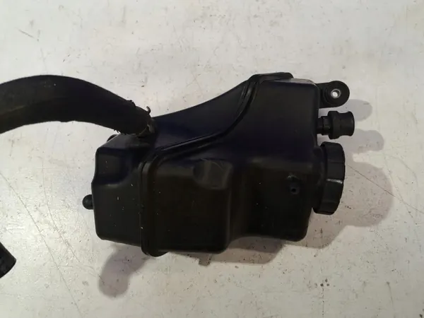 Mercedes Servolenkungsbehälter OEM 2213200214 image 3